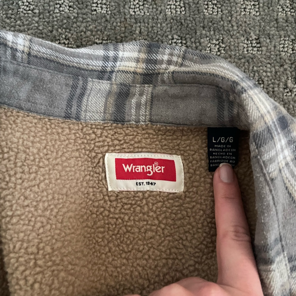 Grey flannel lined shacket by wrangler